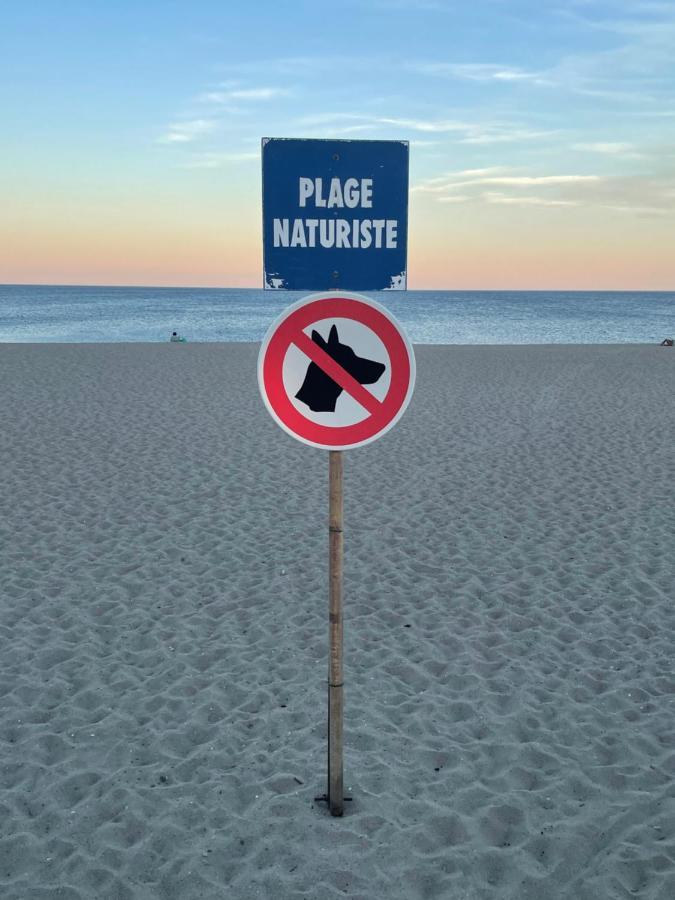 Ferienhaus In Residence Naturiste Direkt Am Strand Leucate Esterno foto